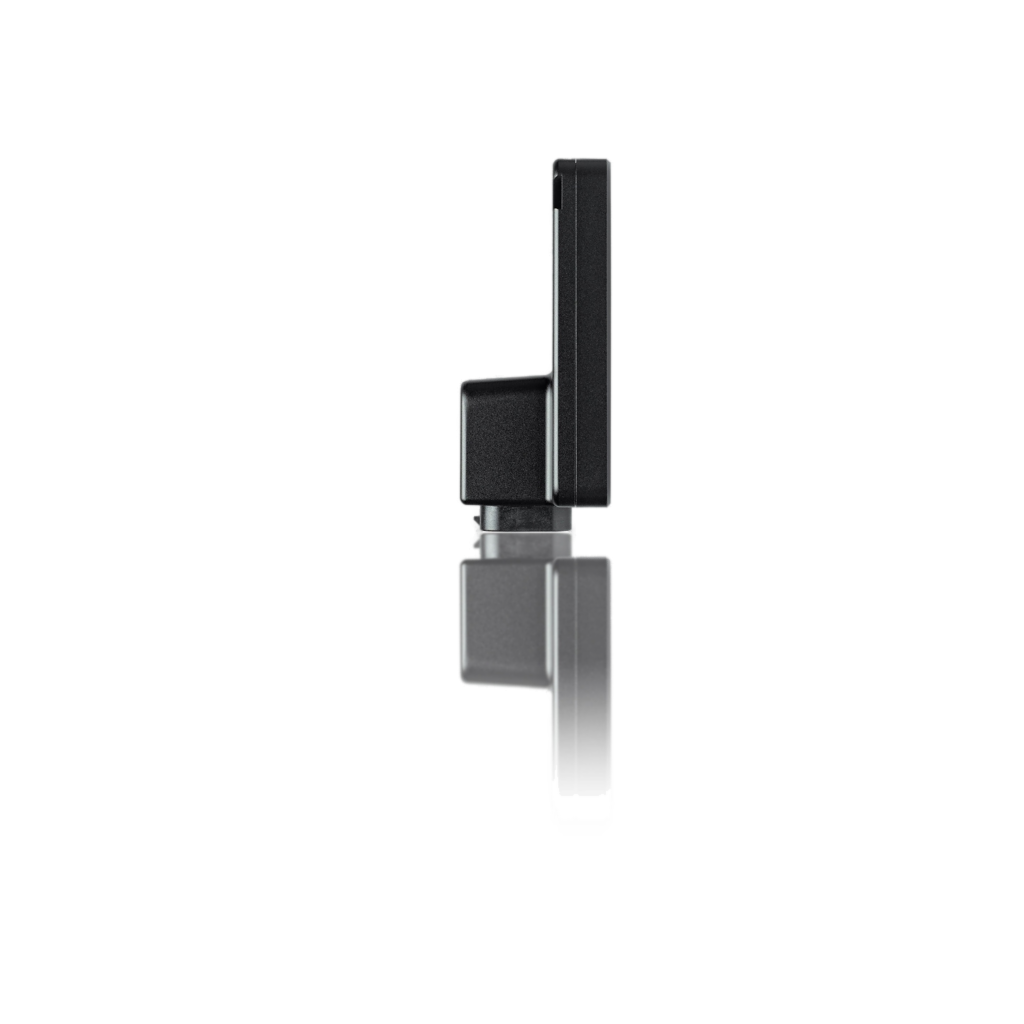 EMU Pro 16_ ortho_left