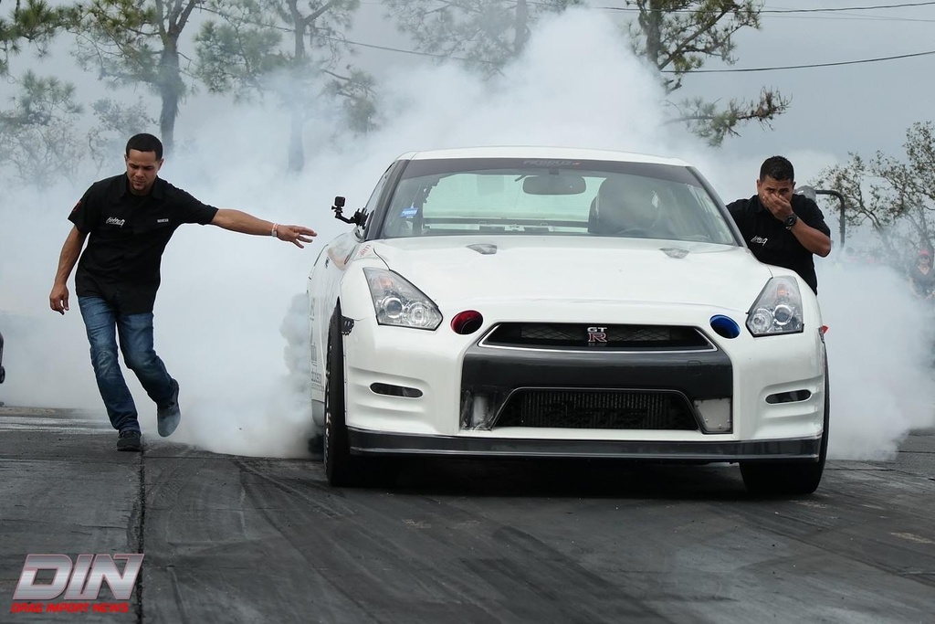 Nissan GTR R35 - Syvecs AWD controller V3