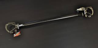 GT86 / BRZ - Barra duomi anteriore carbonio Cusco