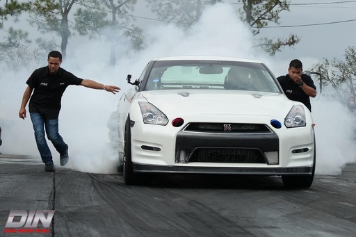 Nissan GTR R35 - Syvecs AWD controller  V3