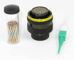 Connettore Motorsport 37 vie p.f. giallo